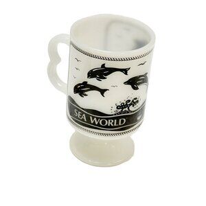 Federal Sea World Mug Milk Glass Pedestal USA Vintage 80s Sea World